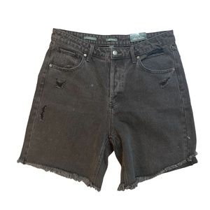 NWT Wild Fable Black Distressed Cutoff Jeans | 14/32